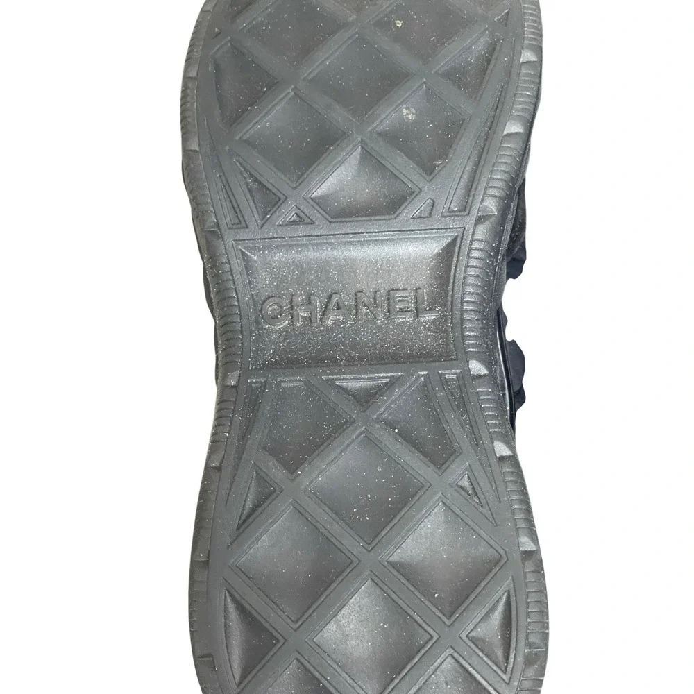 Chanel G38035‎ Black Nylon Suede Sneakers CC Logo Trainer Shoes EU 39 US 8.5